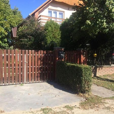 Апартаменти Ady Endre 9.A Балатонфюзфе Екстер'єр фото